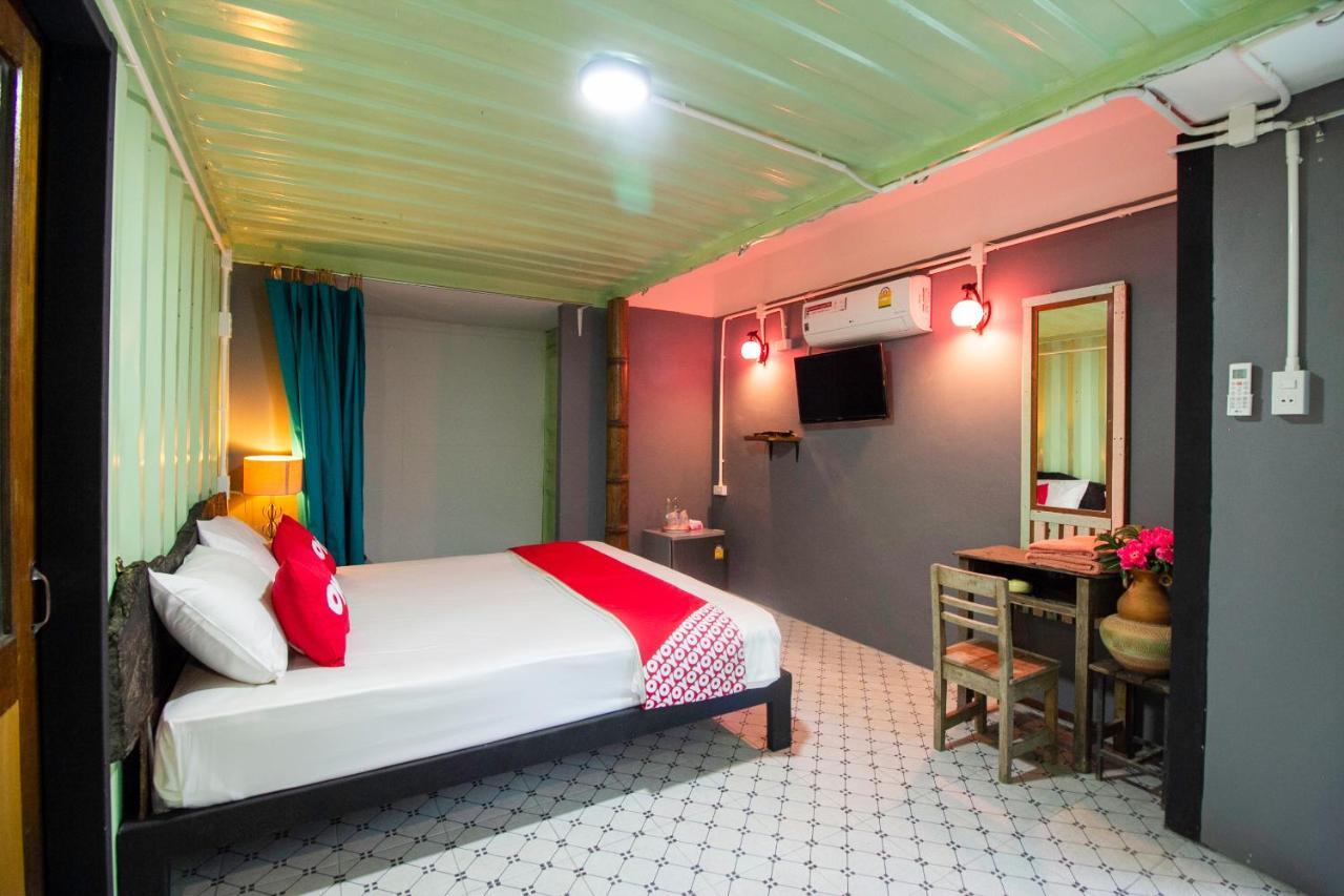 Hotel Oyo 999 Baan Pak Rom Ruen HHQ Exterior foto