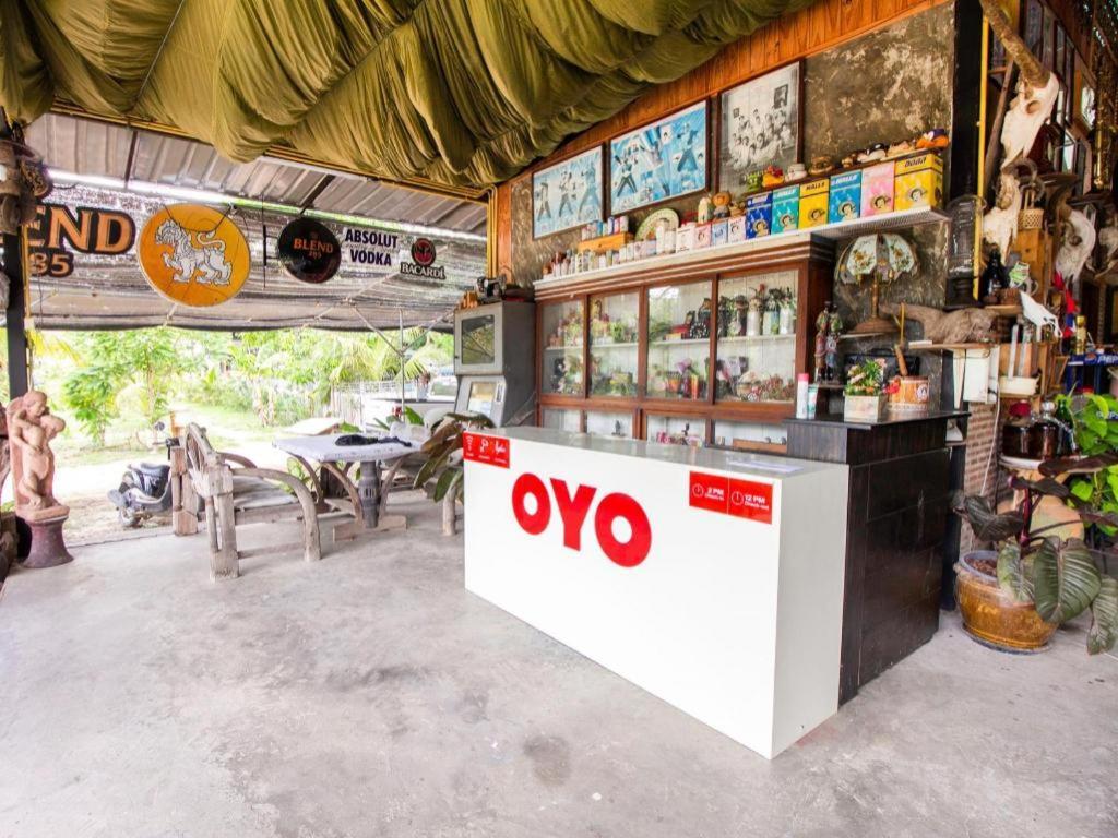Hotel Oyo 999 Baan Pak Rom Ruen HHQ Exterior foto