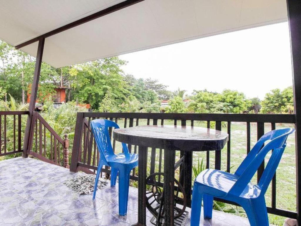 Hotel Oyo 999 Baan Pak Rom Ruen HHQ Exterior foto