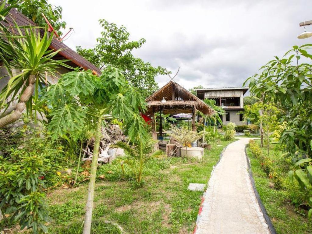 Hotel Oyo 999 Baan Pak Rom Ruen HHQ Exterior foto