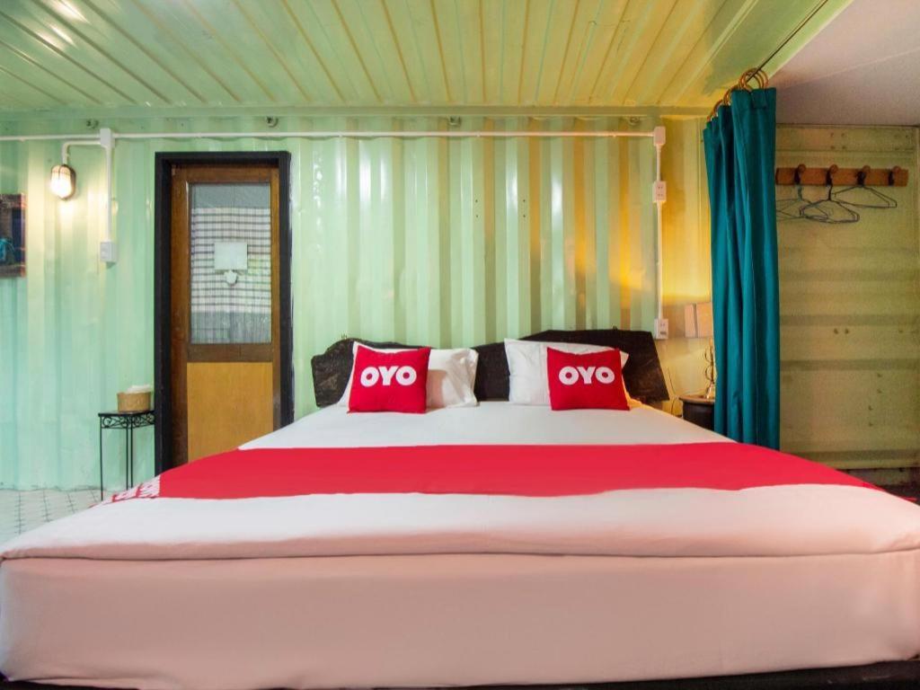 Hotel Oyo 999 Baan Pak Rom Ruen HHQ Exterior foto