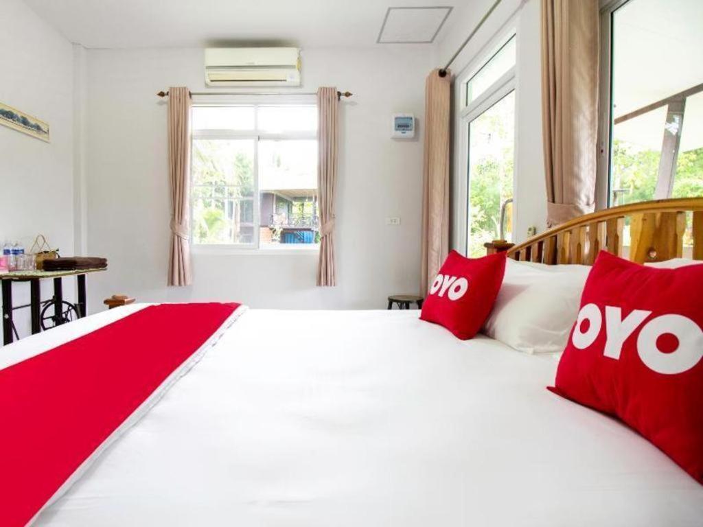 Hotel Oyo 999 Baan Pak Rom Ruen HHQ Exterior foto